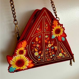 Loungefly Harry Potter crossbody Deathly Hallows Purse